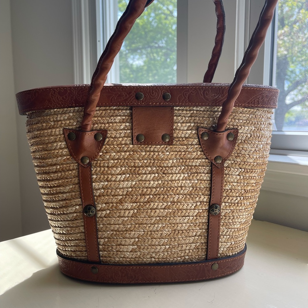 Patricia Nash Straw Tote with Brown Leather Trim and Multicolor Floral Accents - Picture 8 of 8